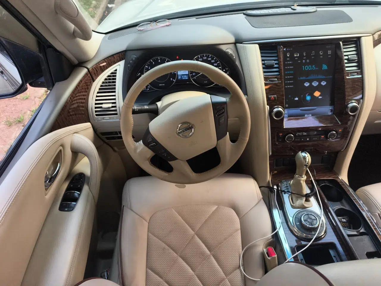 Nissan Patrol 2017 4.0L XE Middle East Version — миниатюра 10