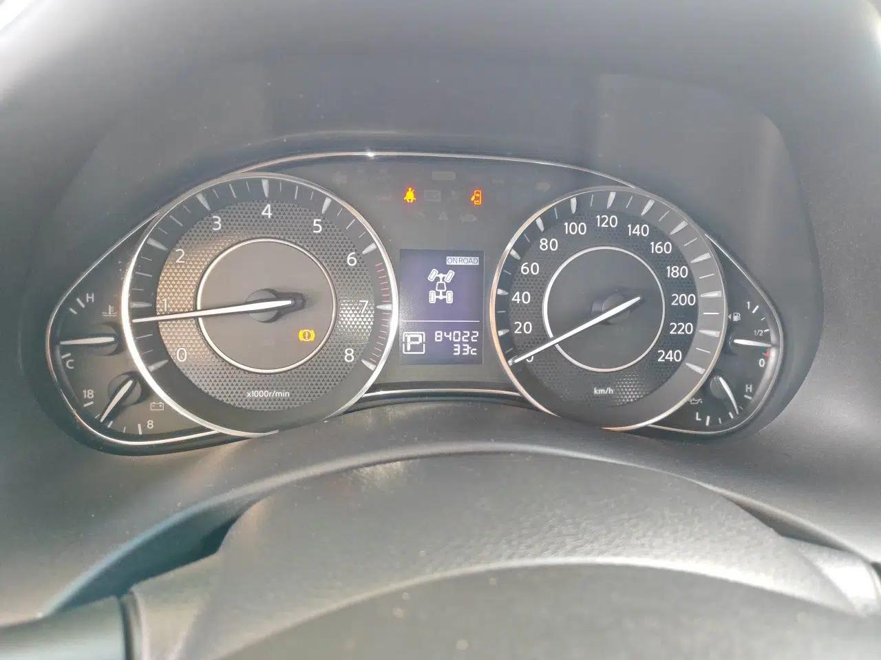 Nissan Patrol (Parallel Import) 2016 Nissan Patrol 5.6L U.S.-spec 7-seater — миниатюра 11