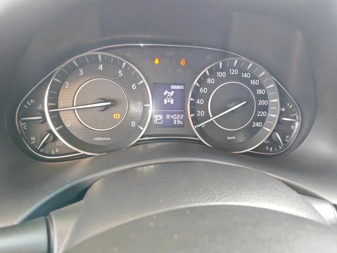 Nissan Patrol (Parallel Import) 2016 Nissan Patrol 5.6L U.S.-spec 7-seater — миниатюра 12