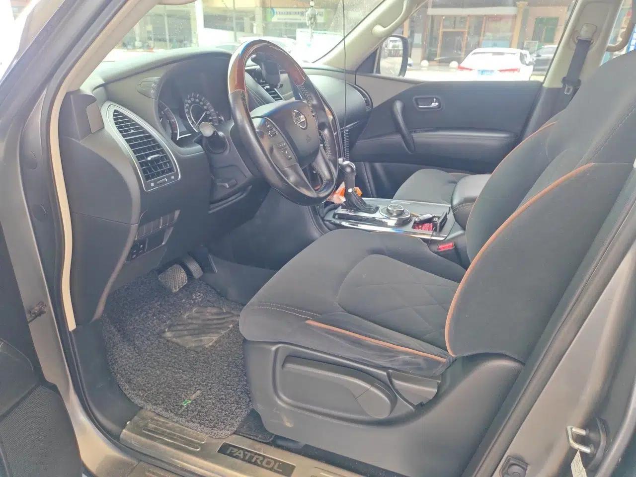 Nissan Patrol (Parallel Import) 2016 Nissan Patrol 5.6L U.S.-spec 7-seater — миниатюра 16