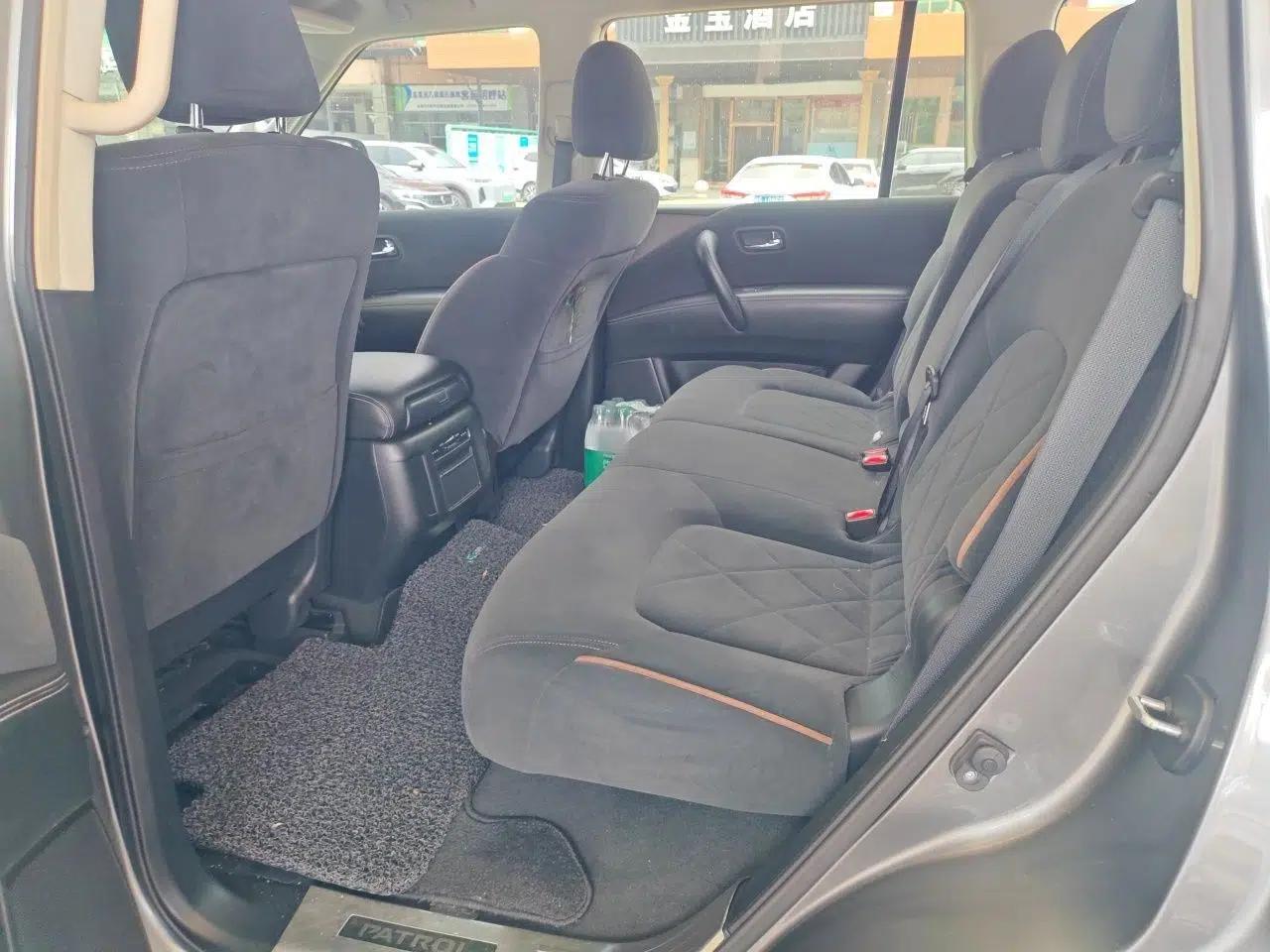 Nissan Patrol (Parallel Import) 2016 Nissan Patrol 5.6L U.S.-spec 7-seater — миниатюра 17