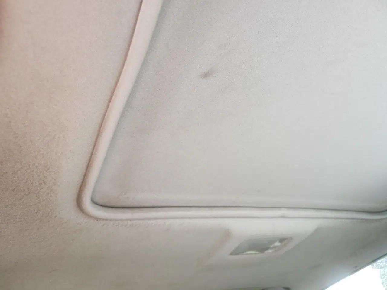 Nissan Tiida 2011 1.6L CVT Smart Version — миниатюра 18
