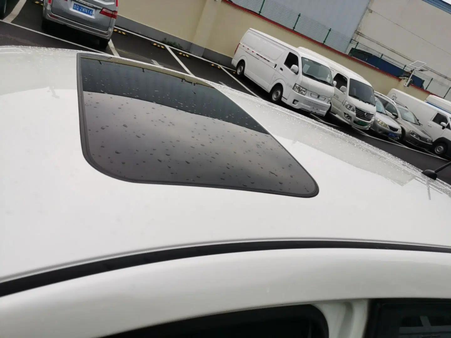 Nissan Tiida 2016 1.6L CVT Cool Dynamic Edition — миниатюра 7
