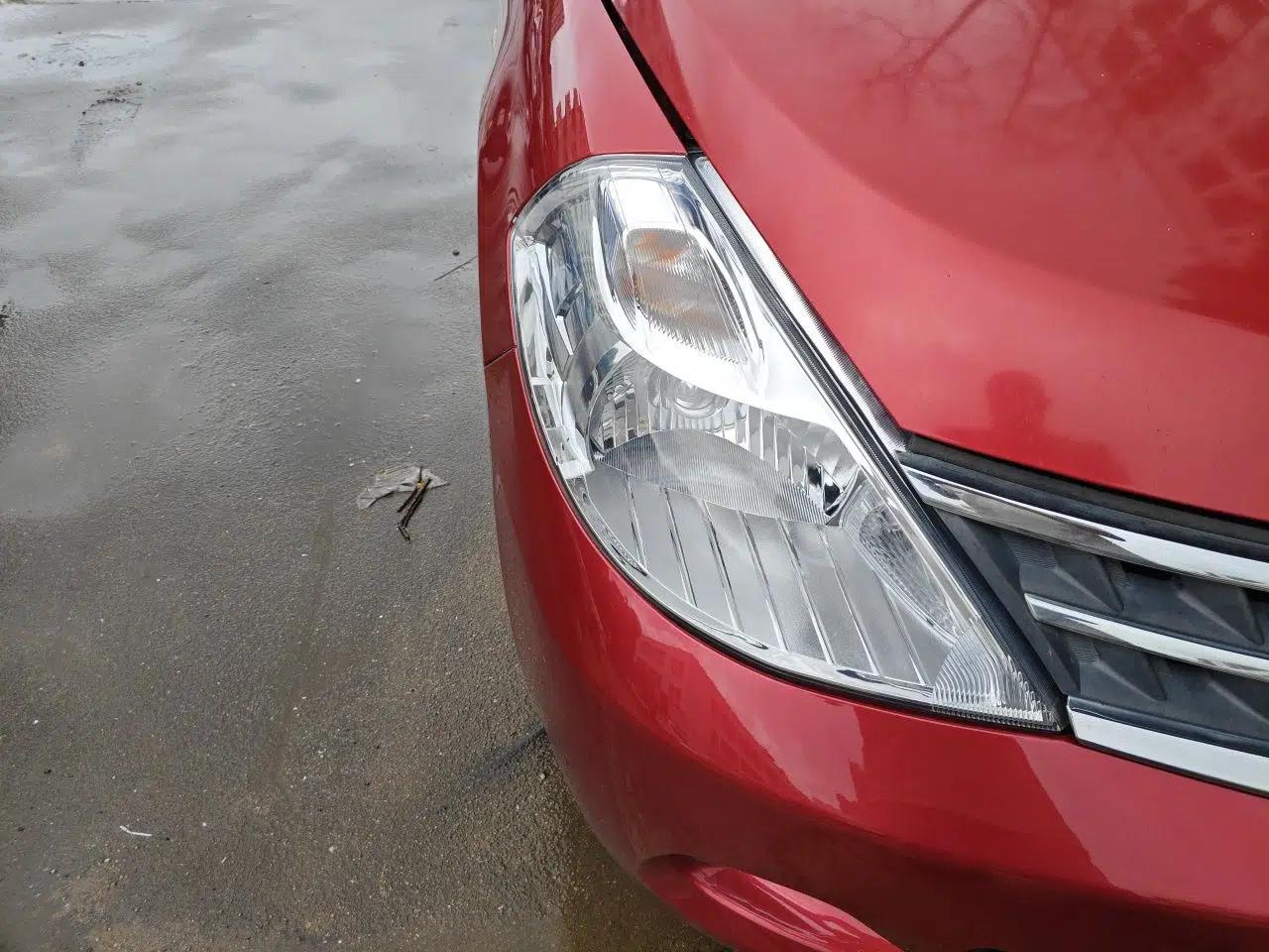 Nissan Tiida 2008 1.6L Automatic Smart Version — миниатюра 7