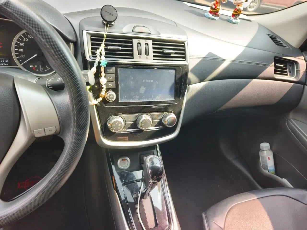 Nissan Tiida 2016 1.6L CVT Smart Drive Edition — миниатюра 13