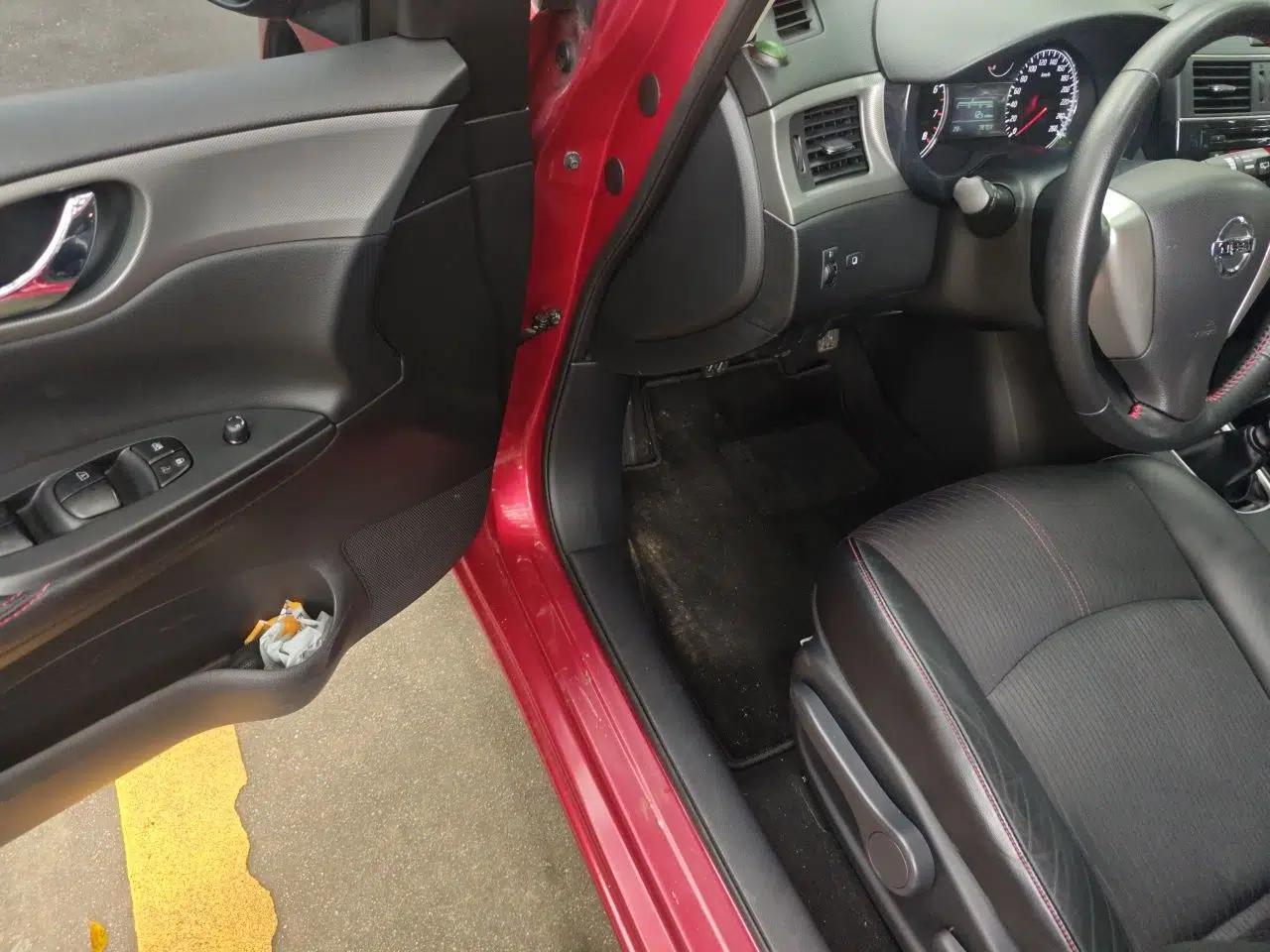 Nissan Tiida 2011 1.6T Manual Xuan Dong Edition — миниатюра 16
