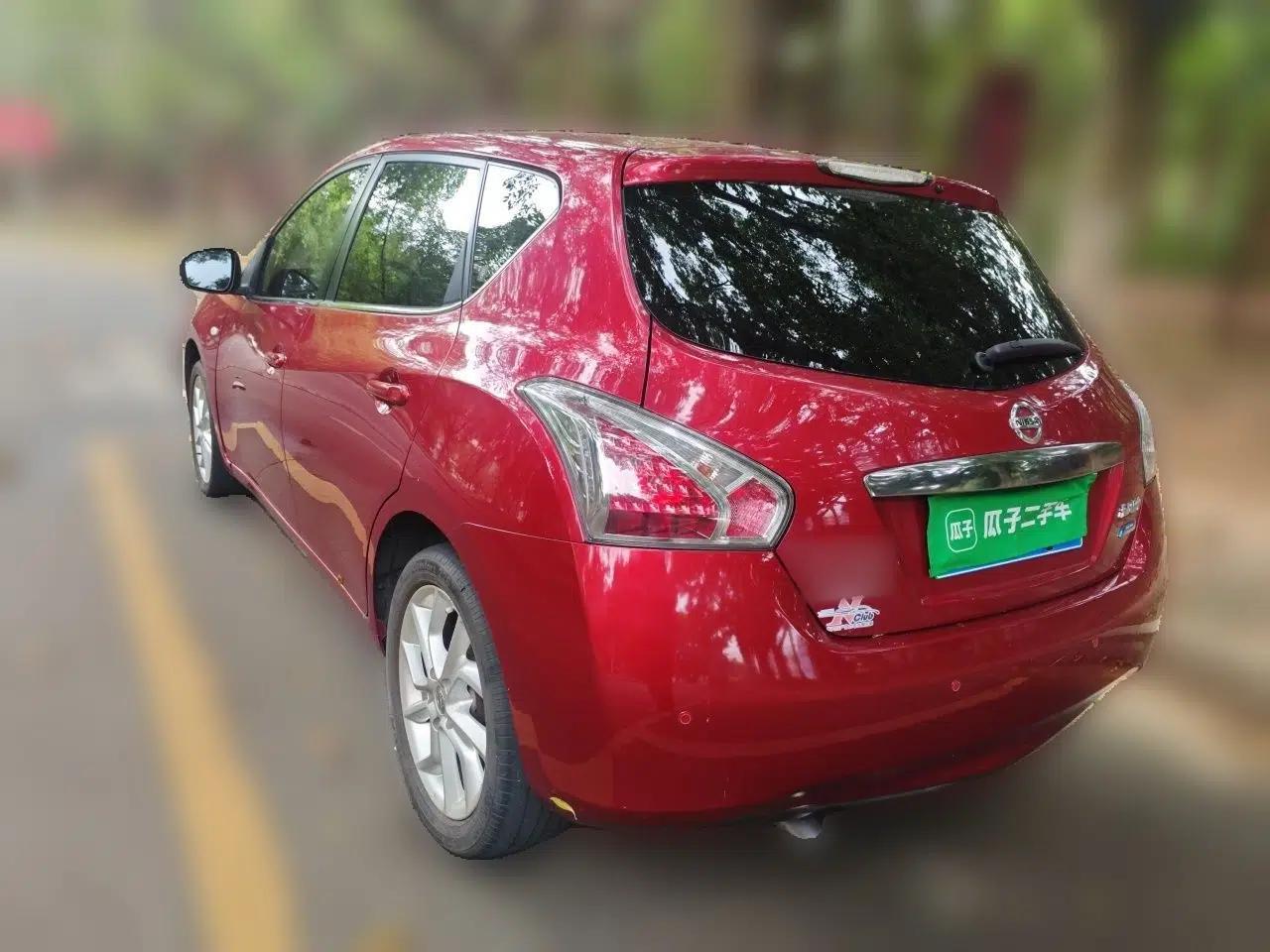 Nissan Tiida 2011 1.6T Manual Xuan Dong Edition — миниатюра 4