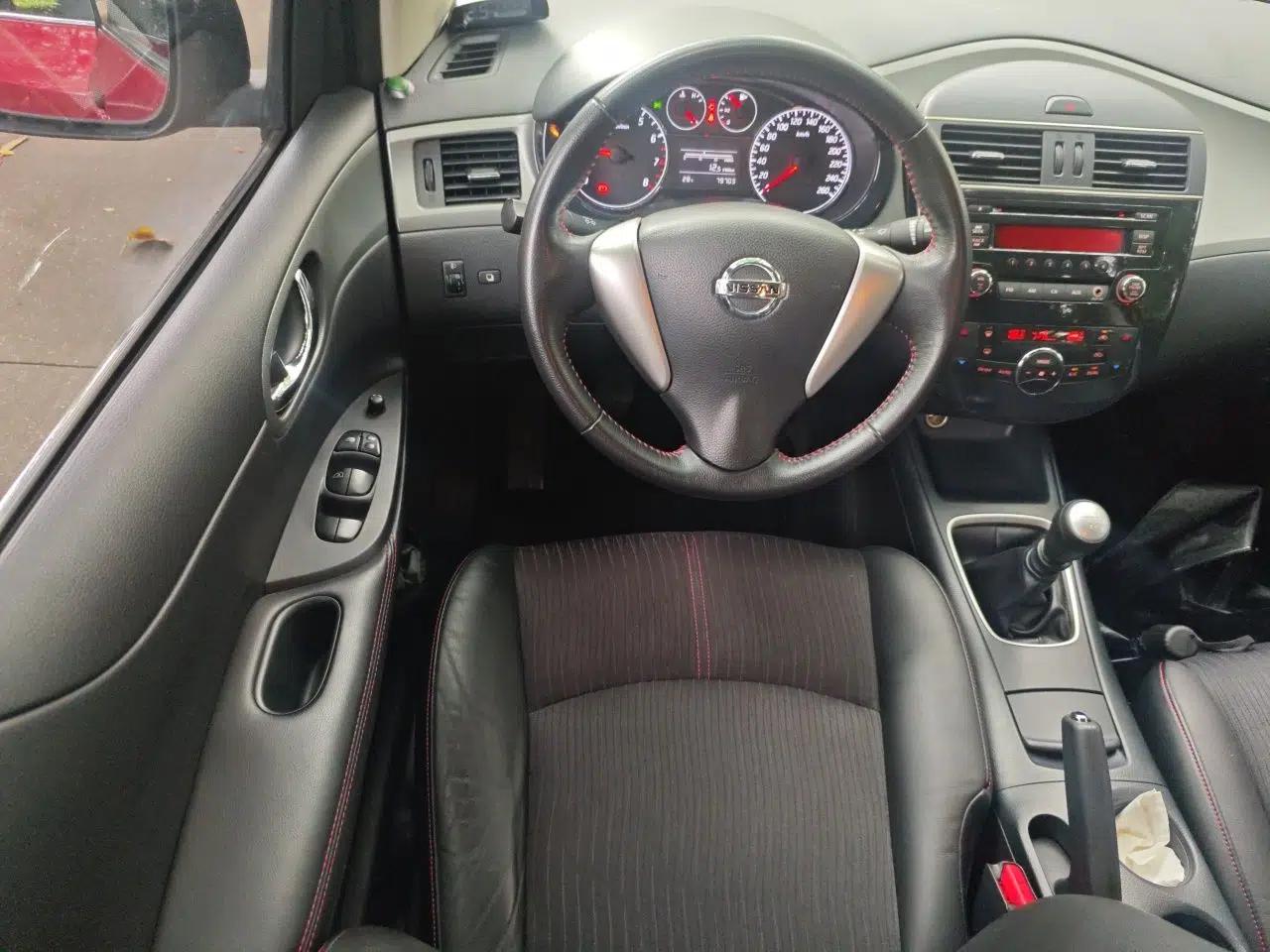 Nissan Tiida 2011 1.6T Manual Xuan Dong Edition — миниатюра 10