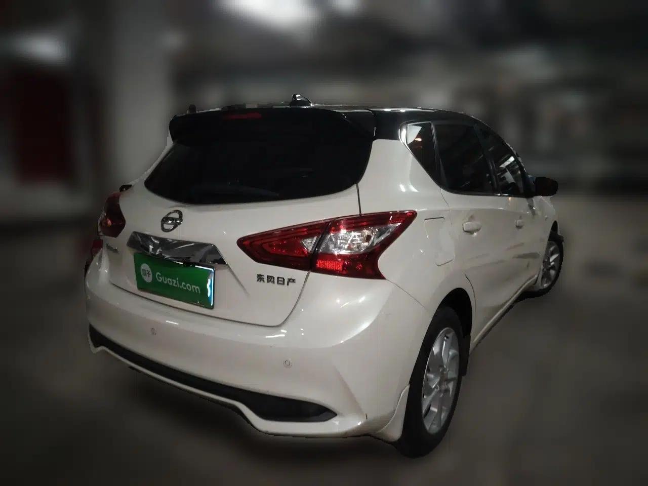 Nissan Tiida 2021 1.6L CVT Cool Edition — миниатюра 6