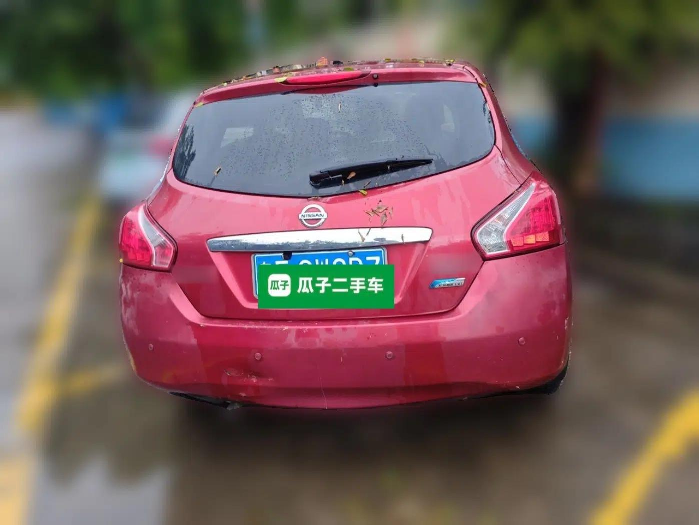 Nissan Tiida 2011 1.6L CVT Comfort Model — миниатюра 5
