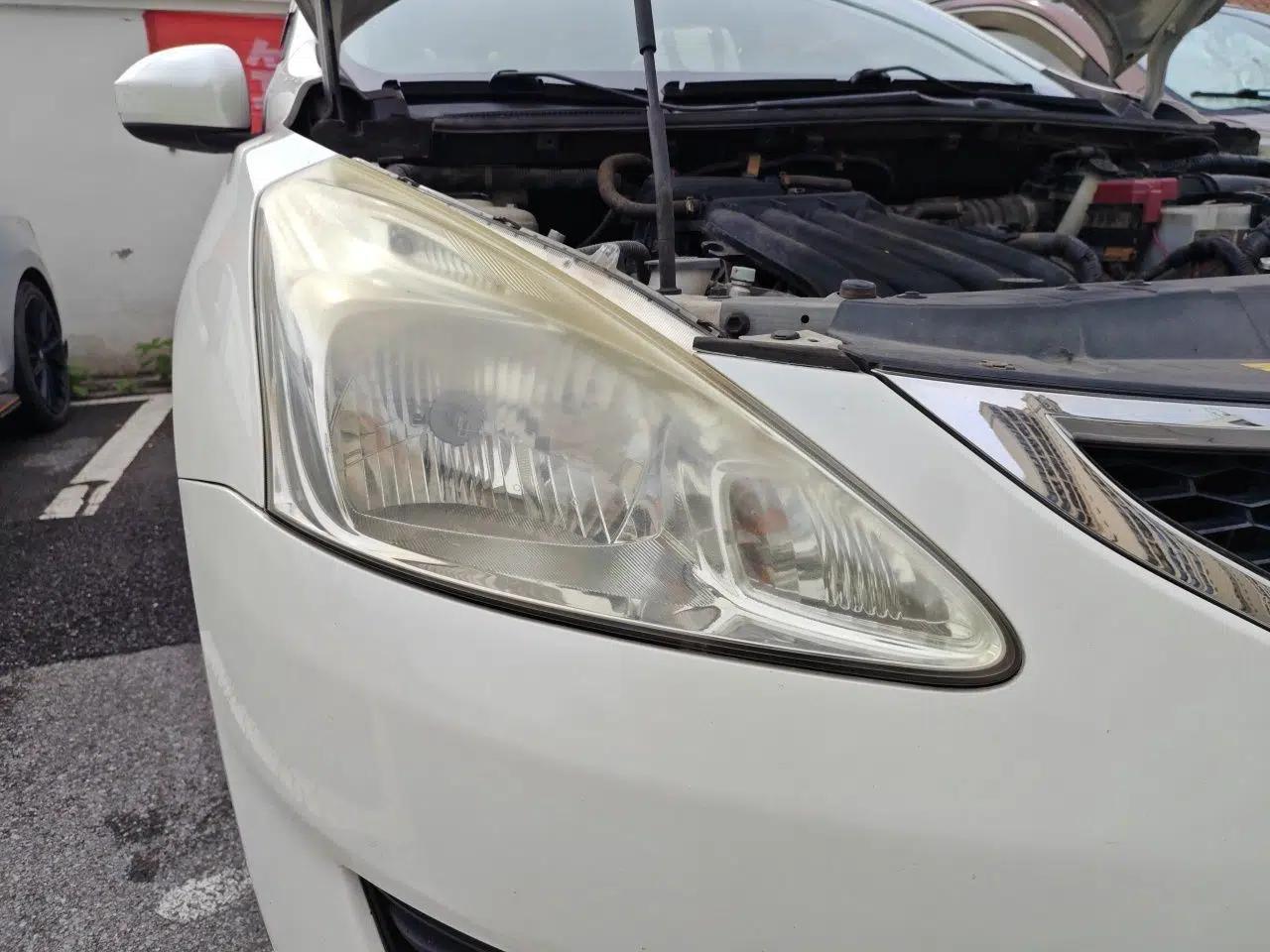 Nissan Tiida 2014 1.6L CVT Comfort Model — миниатюра 7