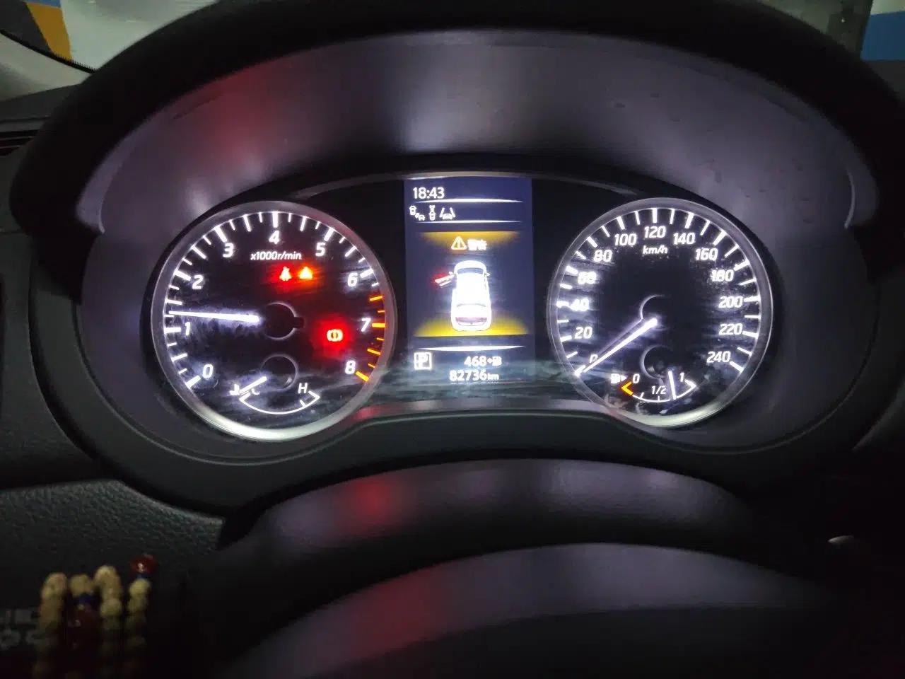 Nissan Tiida 2021 1.6L CVT Smart Drive Edition — миниатюра 11