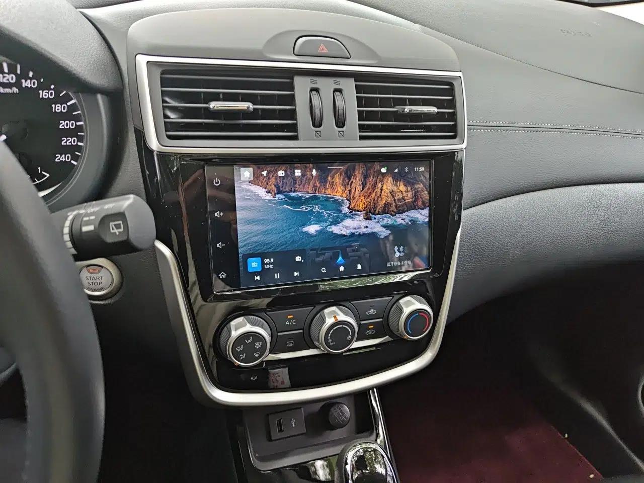 Nissan Tiida 2024 1.6L CVT Smart Drive Edition — миниатюра 13