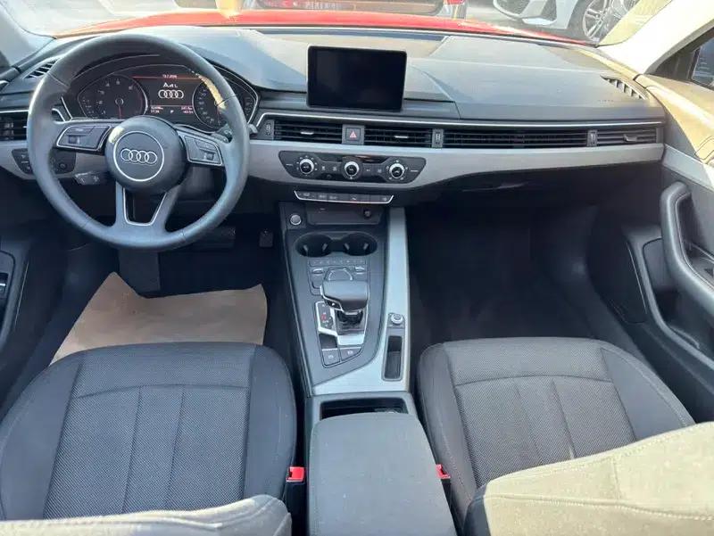 Audi A4L 2018 30th Anniversary Edition 40 TFSI Progressive — миниатюра 4