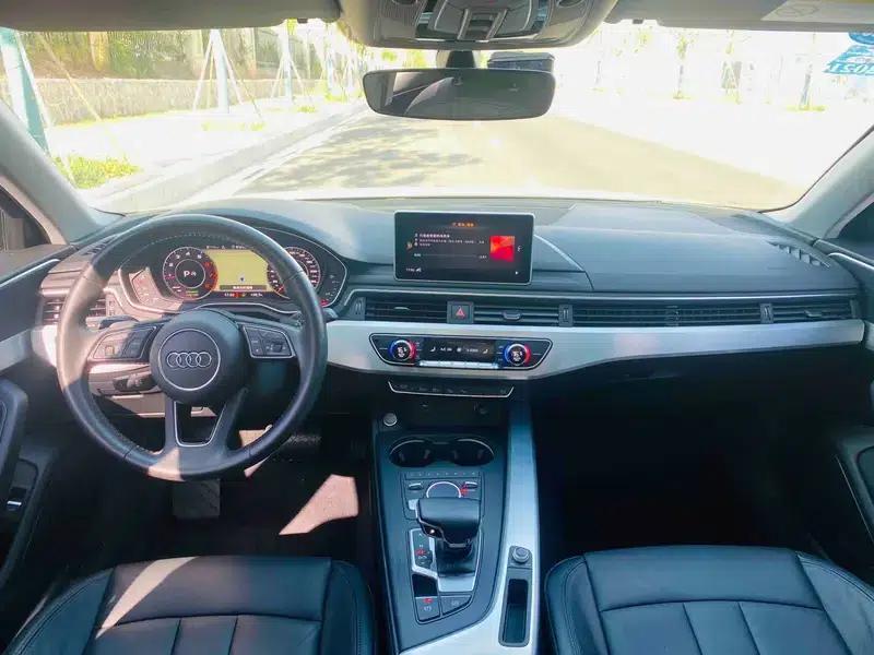 Audi A4L 2018 30th Anniversary Edition 40 TFSI Fashion Model — миниатюра 7