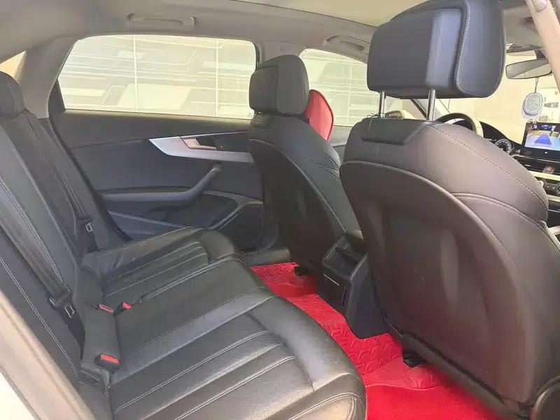 Audi A4L 2020 40 TFSI Fashion Dynamic Edition — миниатюра 11