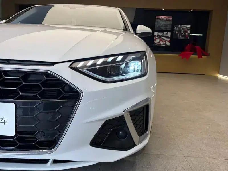 Audi A4L 2020 40 TFSI Fashion Dynamic Edition — миниатюра 6