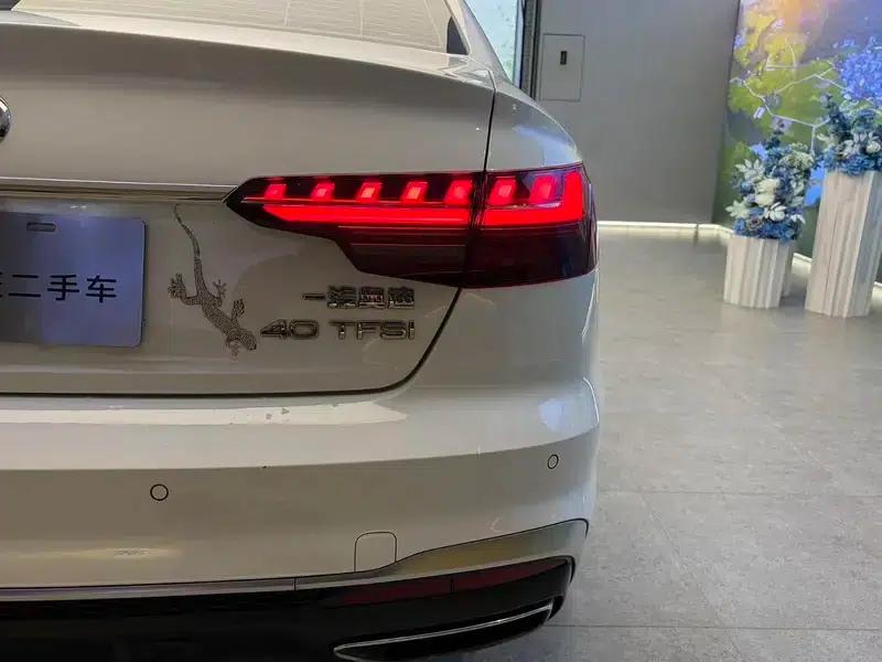 Audi A4L 2020 40 TFSI Fashion Dynamic Edition — миниатюра 7