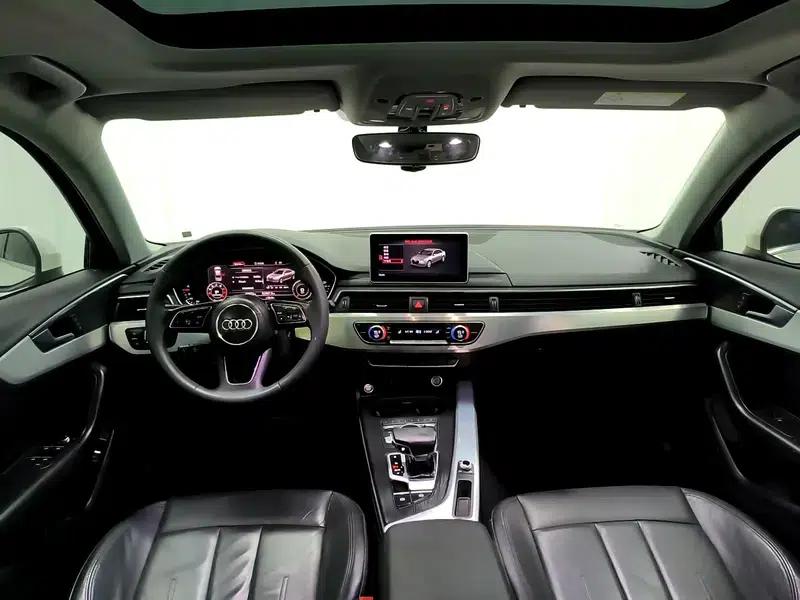 Audi A4L 2018 30th Anniversary Edition 40 TFSI Fashion Model — миниатюра 14