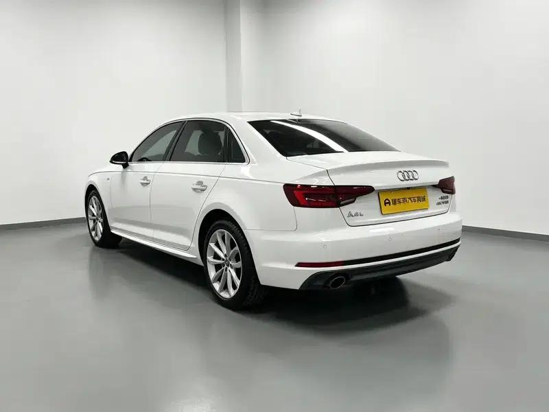 Audi A4L 2018 30th Anniversary Edition 40 TFSI Fashion Model — миниатюра 5