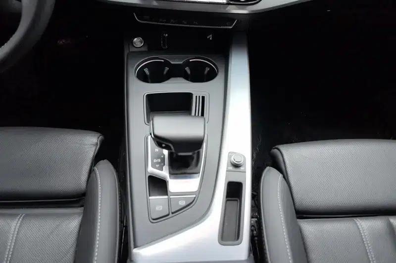Audi A4L 2020 40 TFSI Luxury Dynamic — миниатюра 15