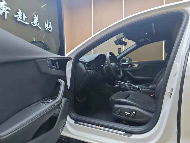 Audi A4L 2024 40 TFSI Luxury Dynamic — миниатюра 8