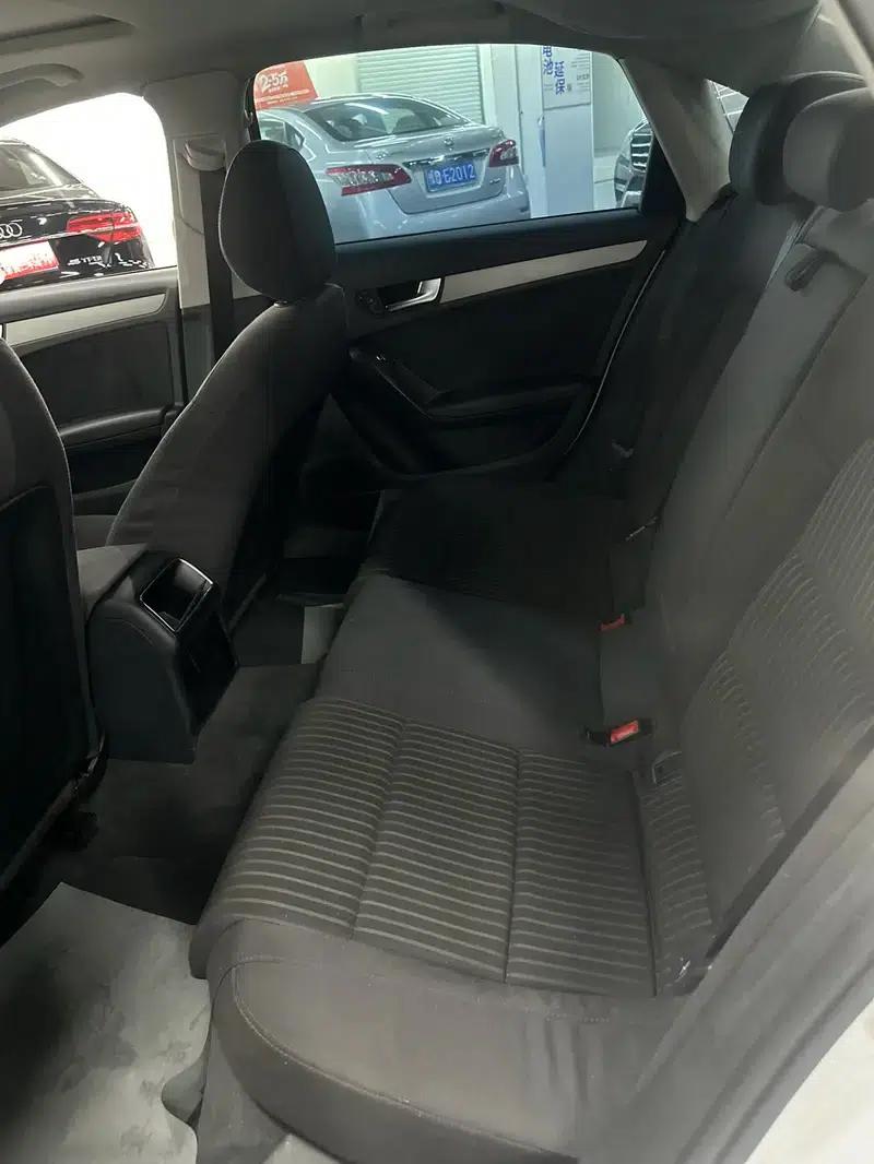 Audi A4L 2013 30 TFSI Automatic Comfort — миниатюра 10