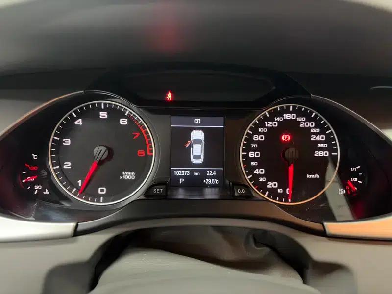 Audi A4L 2011 2.0 TFSI Technology Edition — миниатюра 15