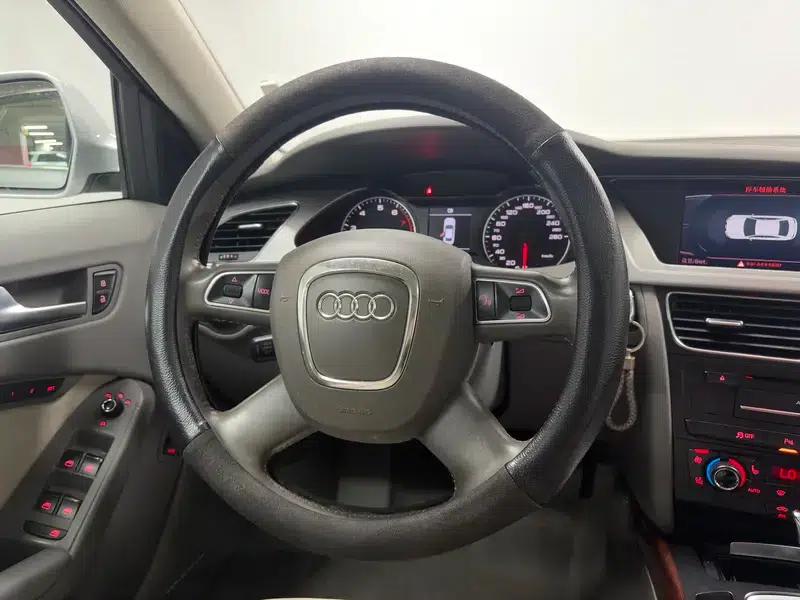Audi A4L 2011 2.0 TFSI Technology Edition — миниатюра 16