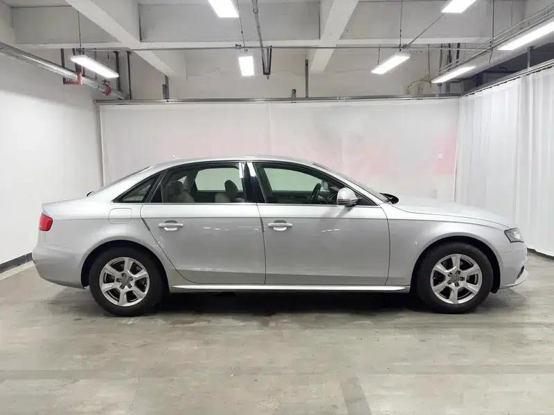 Audi A4L 2011 2.0 TFSI Technology Edition — миниатюра 8