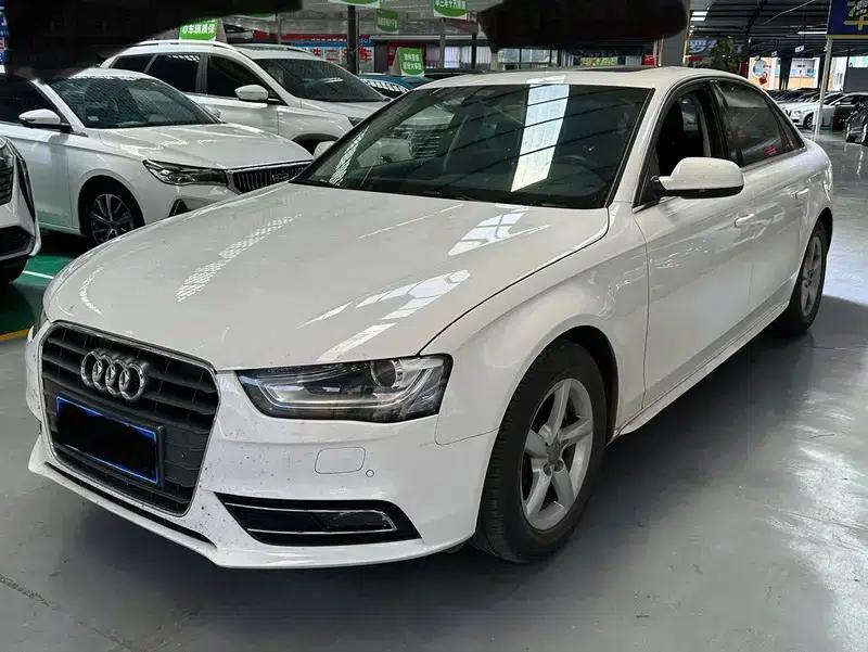 Audi A4L 2013 35 TFSI Automatic Standard Edition — миниатюра 1