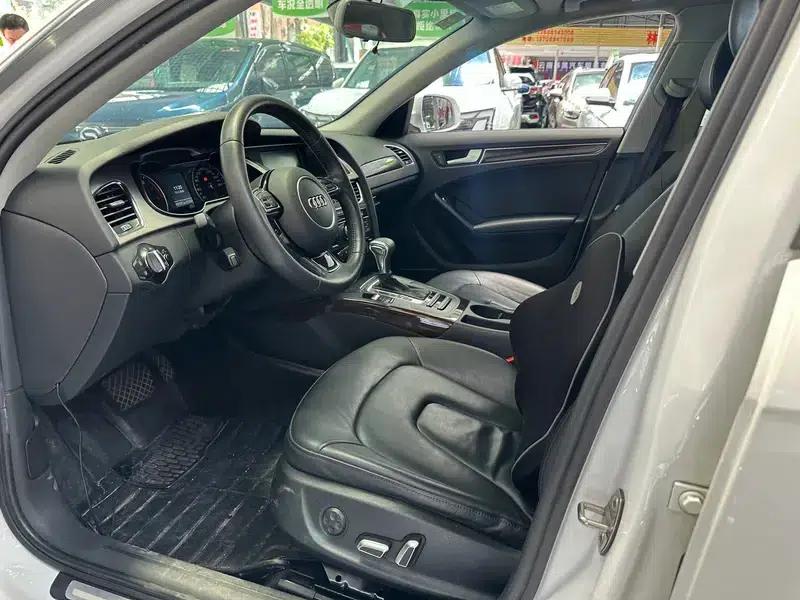 Audi A4L 2013 35 TFSI Automatic Standard Edition — миниатюра 8