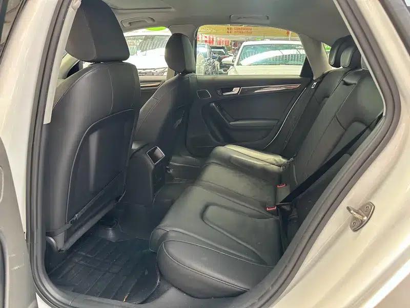 Audi A4L 2013 35 TFSI Automatic Standard Edition — миниатюра 9
