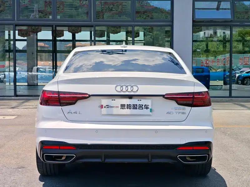 Audi A4L 2024 40 TFSI Luxury Dynamic — миниатюра 5