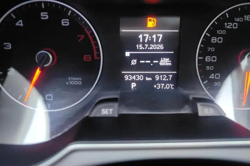 Audi A4L 2016 45 TFSI Classic Edition quattro Sport — миниатюра 13