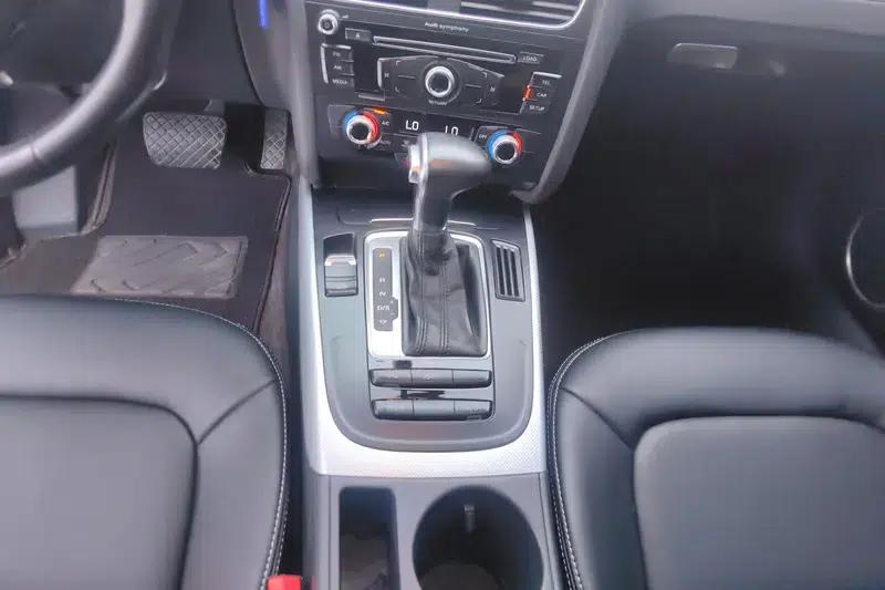 Audi A4L 2016 45 TFSI Classic Edition quattro Sport — миниатюра 14