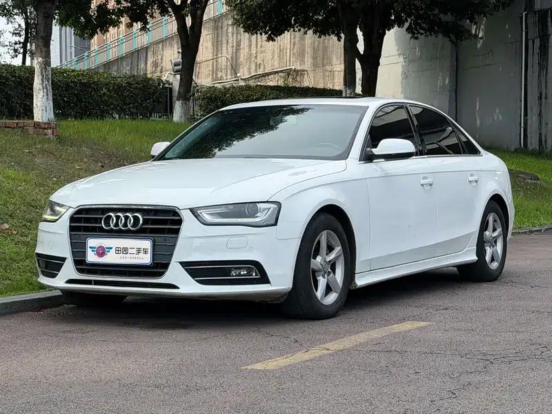 Audi A4L 2015 35 TFSI Automatic Standard Edition — миниатюра 1
