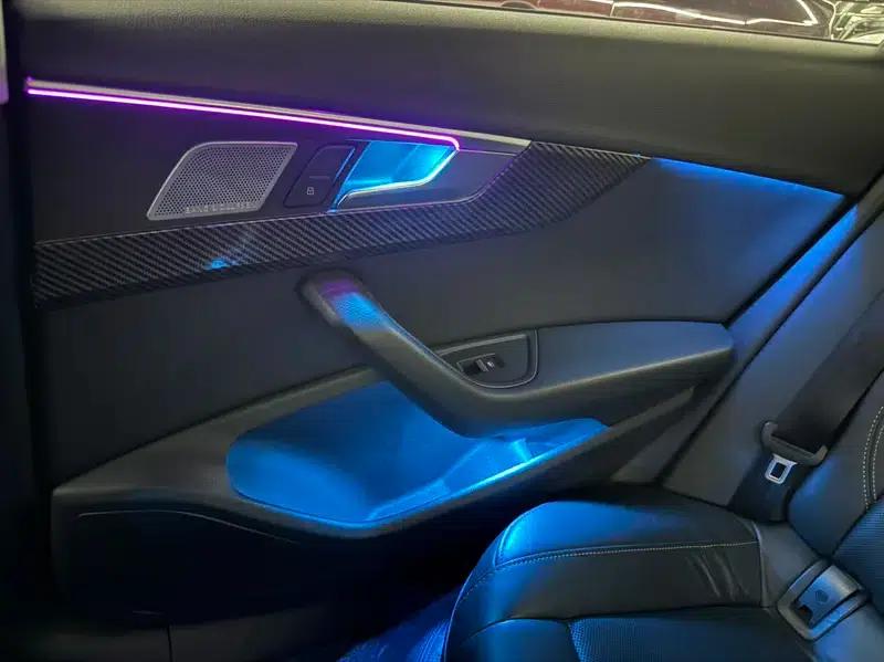 Audi A4L 2022 40 TFSI Fashion Dynamic Edition — миниатюра 17