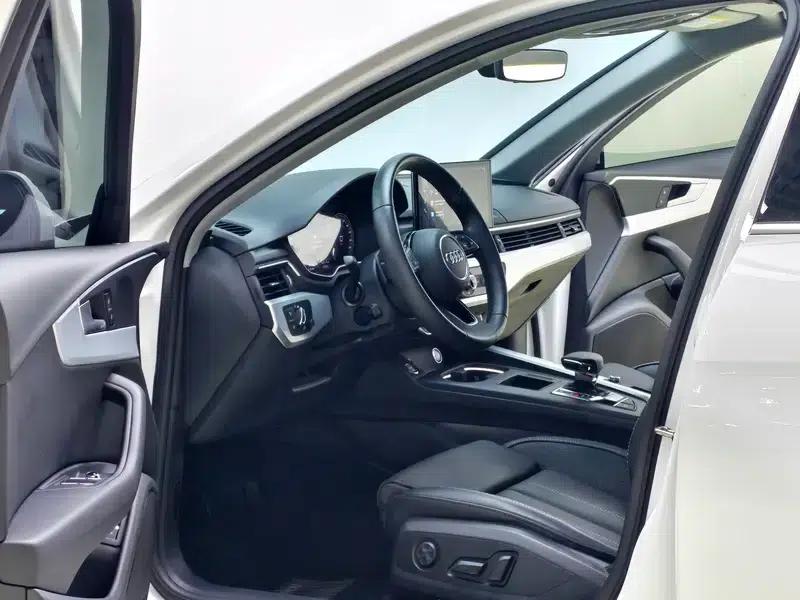 Audi A4L 2023 40 TFSI Fashion Dynamic Edition — миниатюра 11