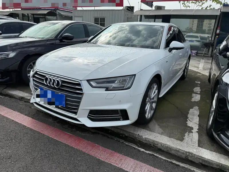 Audi A4L 2018 30th Anniversary Edition 40 TFSI Progressive — миниатюра 1