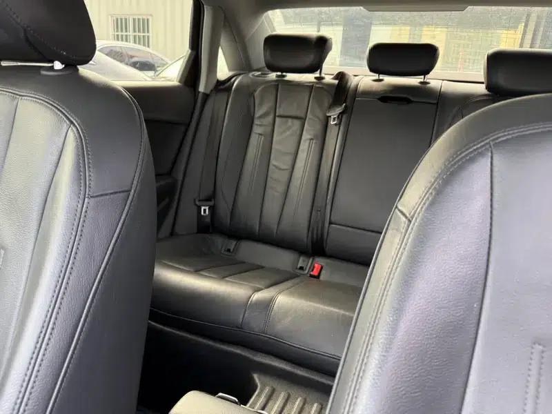 Audi A4L 2018 30th Anniversary Edition 40 TFSI Progressive — миниатюра 16