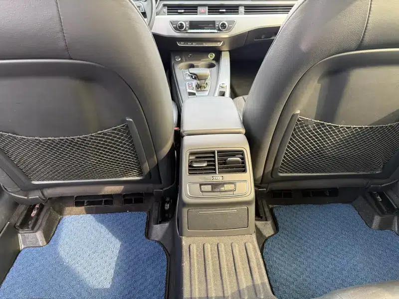 Audi A4L 2018 30th Anniversary Edition 40 TFSI Progressive — миниатюра 8