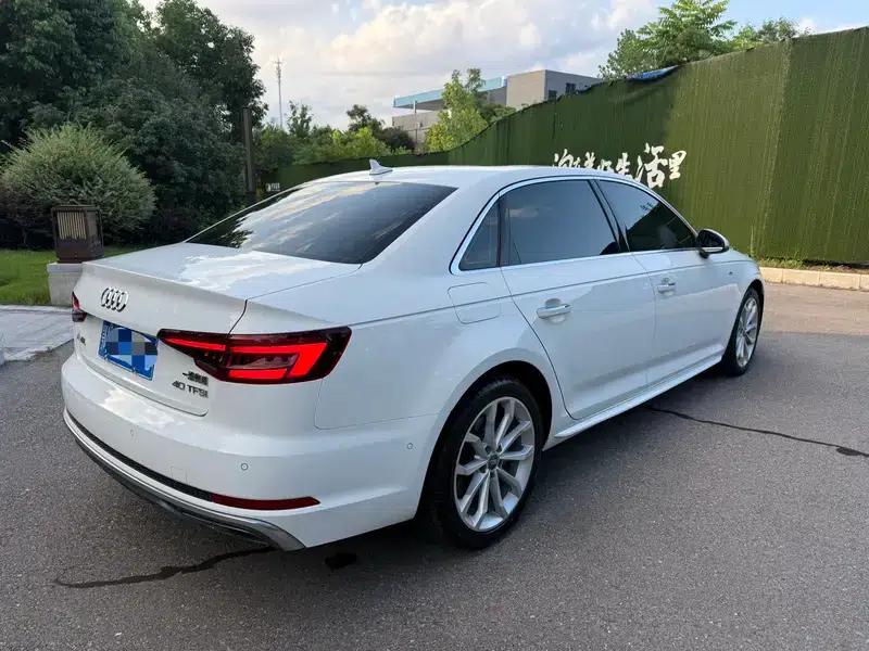 Audi A4L 2018 30th Anniversary Edition 40 TFSI Fashion Model — миниатюра 6