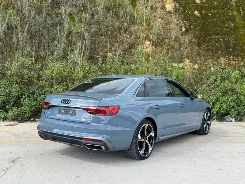 Audi A4L 2022 40 TFSI quattro RS Package (Sports Edition) — миниатюра 6