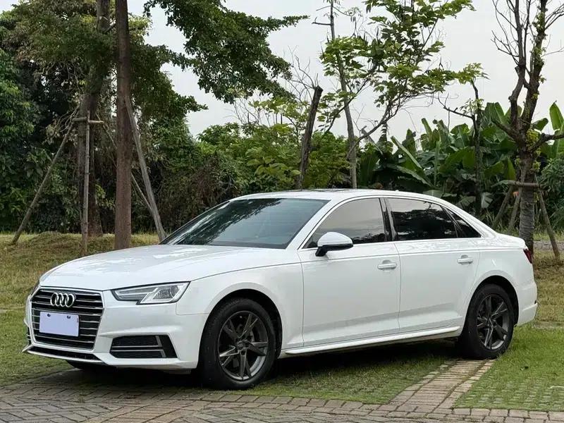 Audi A4L 2019 40 TFSI Progressive (National V Emission Standard) — миниатюра 1