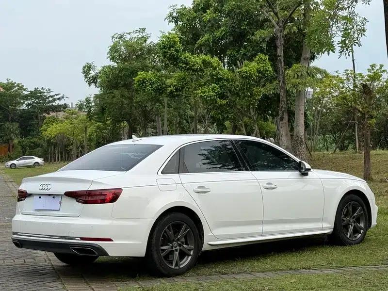 Audi A4L 2019 40 TFSI Progressive (National V Emission Standard) — миниатюра 6