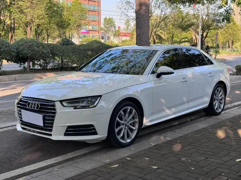 Audi A4L 2017 Plus 45 TFSI quattro Fashion Edition — миниатюра 1