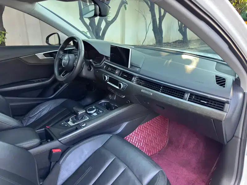 Audi A4L 2017 Plus 45 TFSI quattro Fashion Edition — миниатюра 11