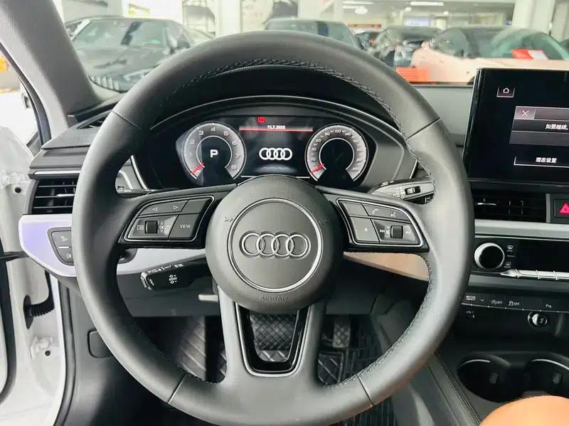 Audi A4L 2023 40 TFSI Fashion Dynamic Edition — миниатюра 11