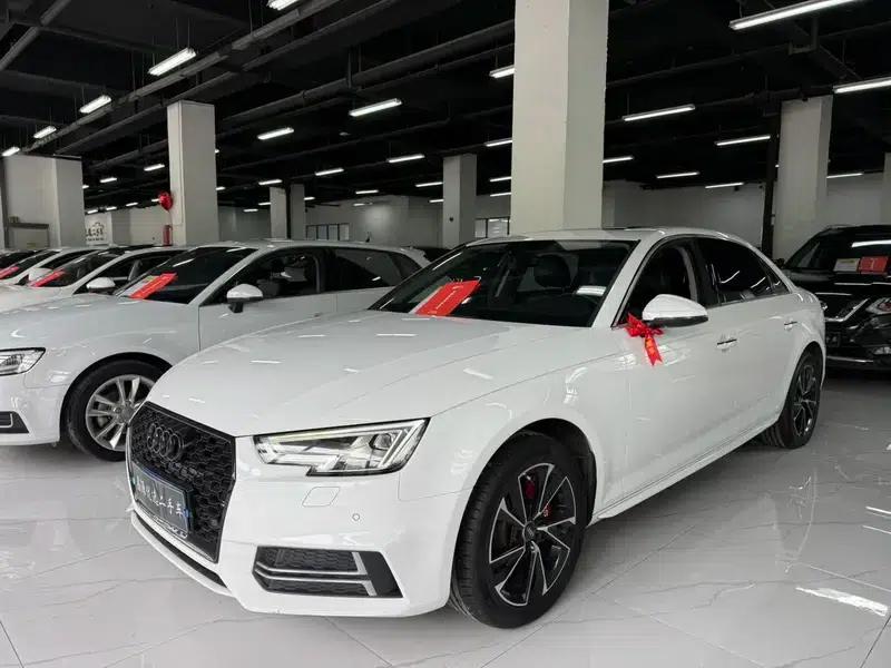 Audi A4L 2018 30th Anniversary Edition 40 TFSI Progressive — миниатюра 1